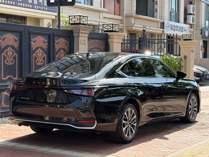 Lexus ES, 2026 — фото 9 из 9