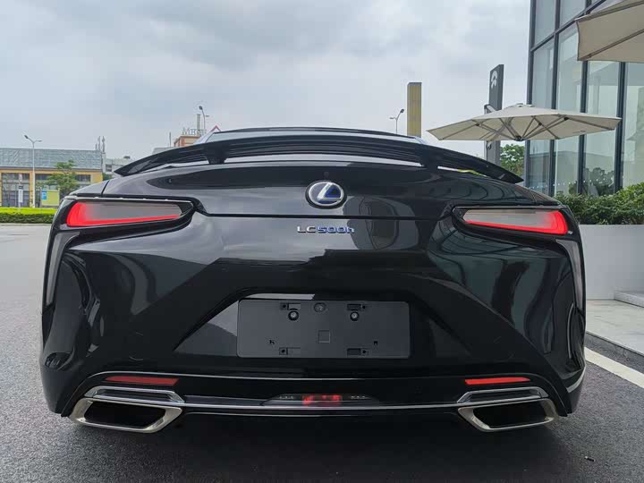 Lexus LC, 2022 — фото 6 из 9
