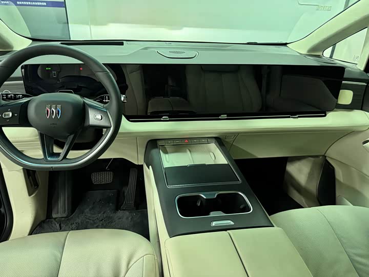 Buick OMPV, 2025 — фото 7 из 9