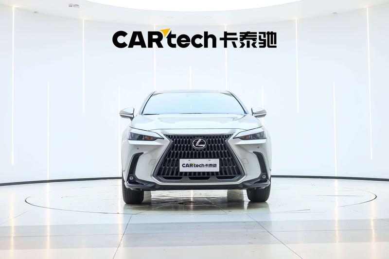 Lexus NX, 2022 — фото 2 из 12