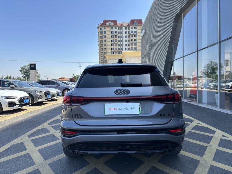 Audi Q6L e-tron, 2025 — фото 5 из 12