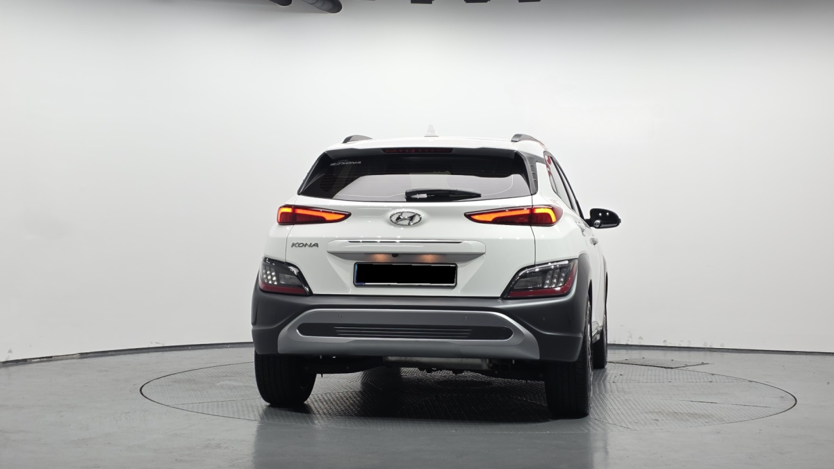 Hyundai Kona, 2022 — фото 4 из 12
