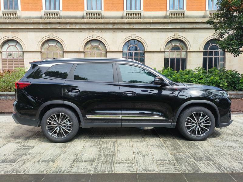 Chery Tiggo 8 Pro, 2024 — фото 8 из 12