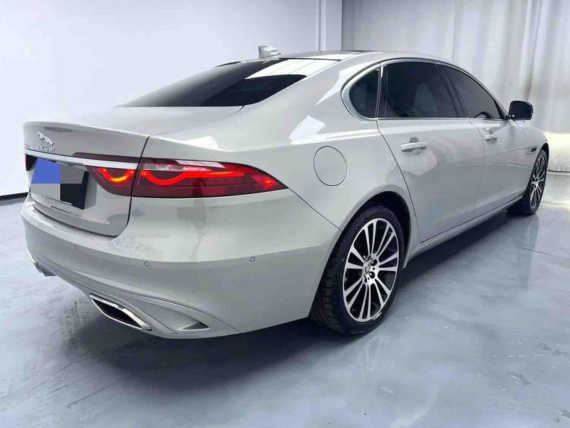 Jaguar XF L, 2024 — фото 6 из 11