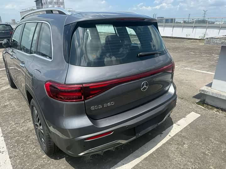 Mercedes-Benz EQB, 2026 — фото 3 из 3