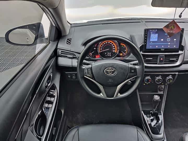 Toyota Yaris L Hatchback, 2022 — фото 9 из 9
