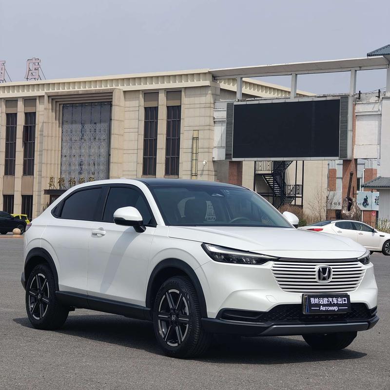 Honda Vezel, 2023 — фото 3 из 10