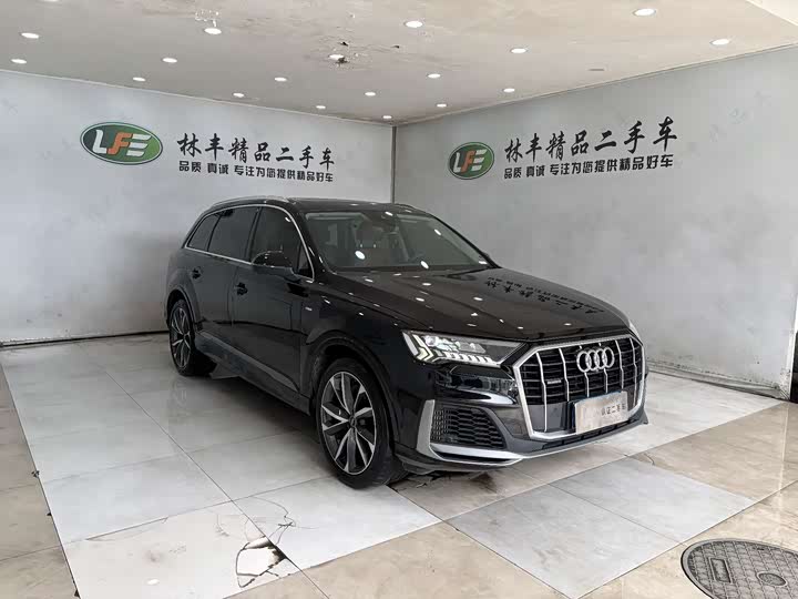 Audi Q7, 2022 — фото 4 из 9