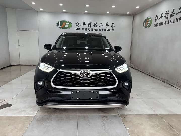 Toyota Highlander, 2024 — фото 2 из 9