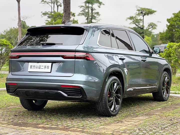 Geely Monjaro, 2021 — фото 7 из 9