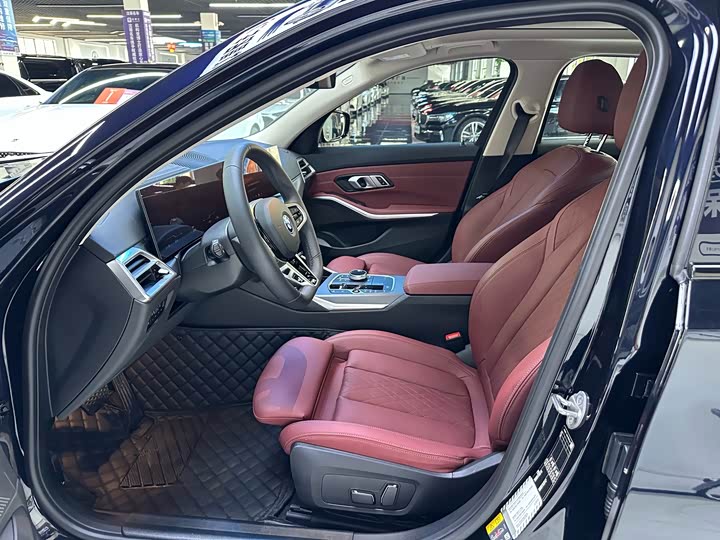 BMW i3, 2025 — фото 4 из 9