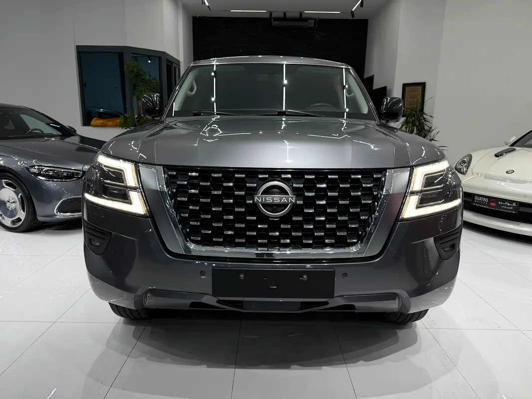 Nissan Patrol, 2022 — фото 2 из 10