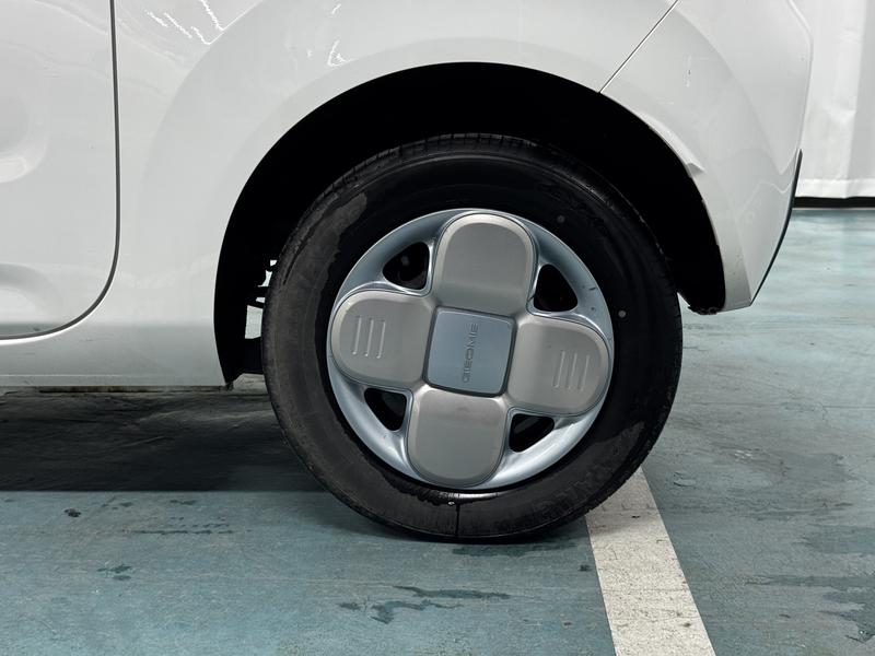 Geely Galaxy Panda Mini, 2023 — фото 11 из 12
