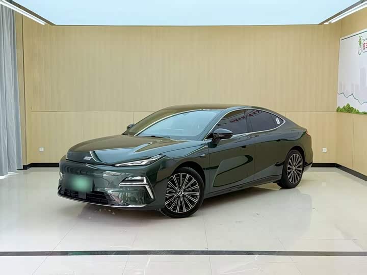 Geely Galaxy Starshine 8 EM-i, 2025 — купить в Санкт-Петербурге под ключ
