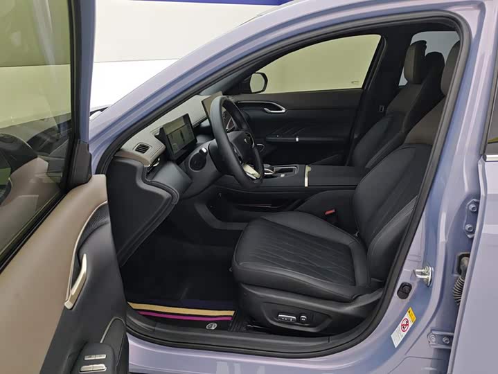 Changan Eado Plus, 2026 — фото 9 из 9