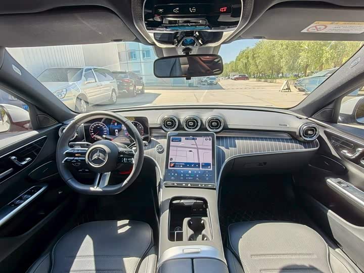 Mercedes-Benz C-Class, 2024 — фото 4 из 9