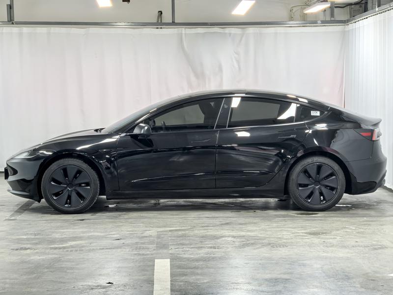 Tesla Model 3, 2025 — фото 4 из 12