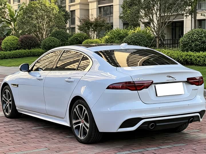 Jaguar XE L, 2023 — фото 7 из 9