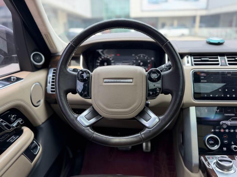 Land Rover Range Rover, 2022 — фото 8 из 11