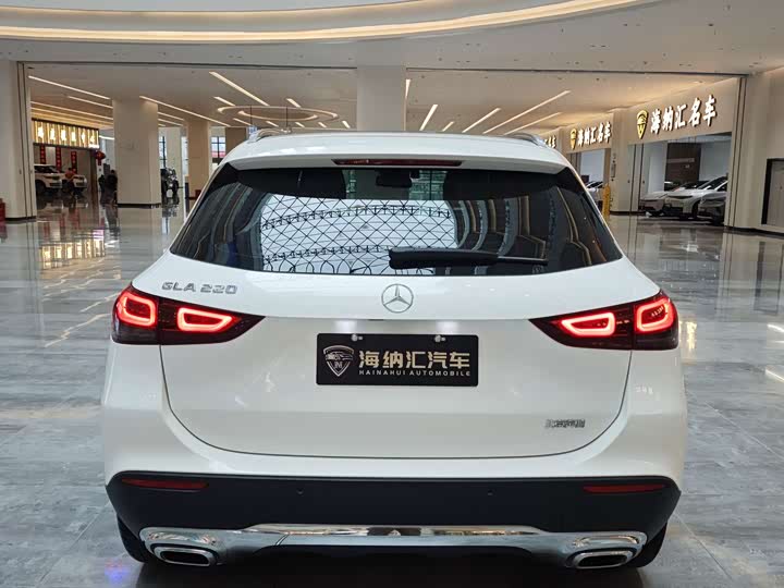 Mercedes-Benz GLA-Class, 2023 — фото 5 из 9