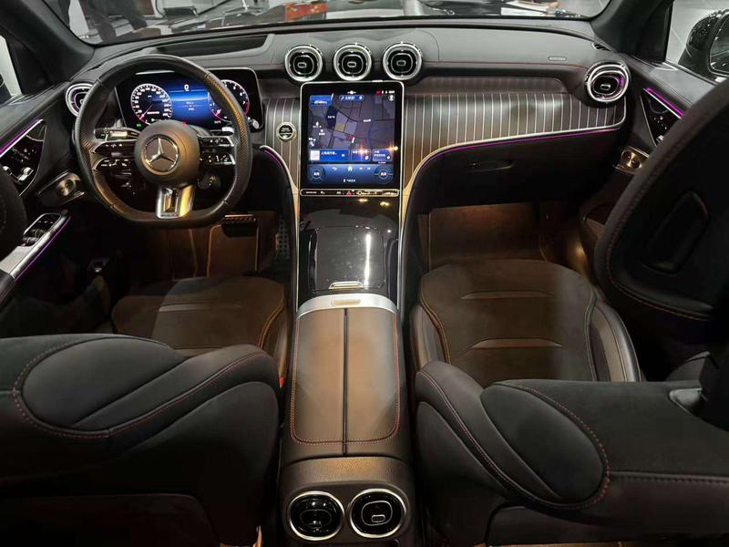 Mercedes-Benz GLC-Class AMG, 2025 — фото 9 из 12
