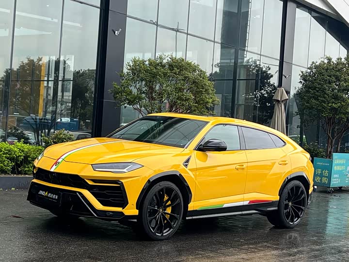 Lamborghini Urus, 2022 — купить в Санкт-Петербурге под ключ