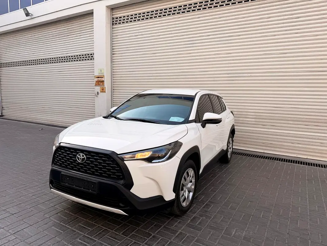 Toyota Corolla Cross, 2023 — фото 2 из 9
