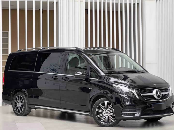 Mercedes-Benz V-Class, 2024 — фото 3 из 9