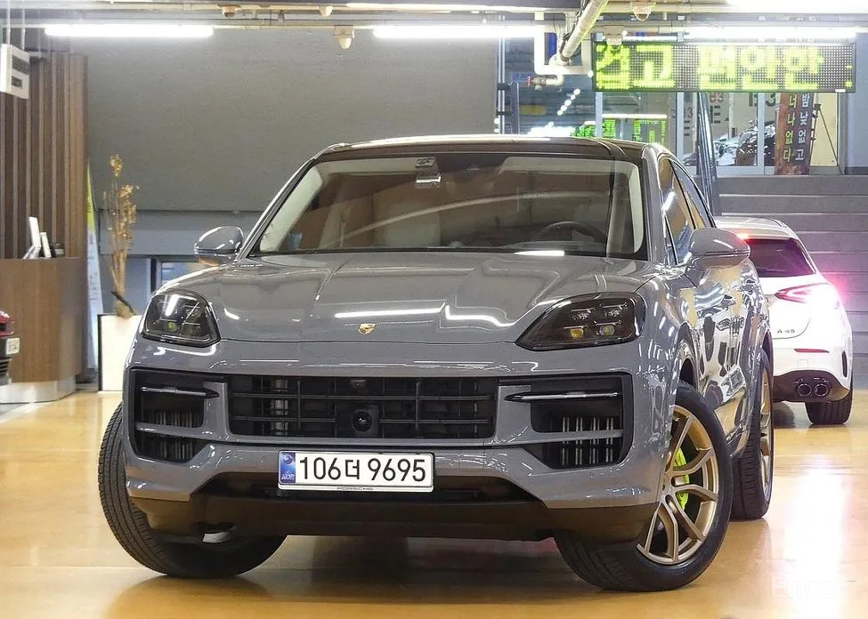 Porsche Cayenne, 2024 — фото 3 из 12