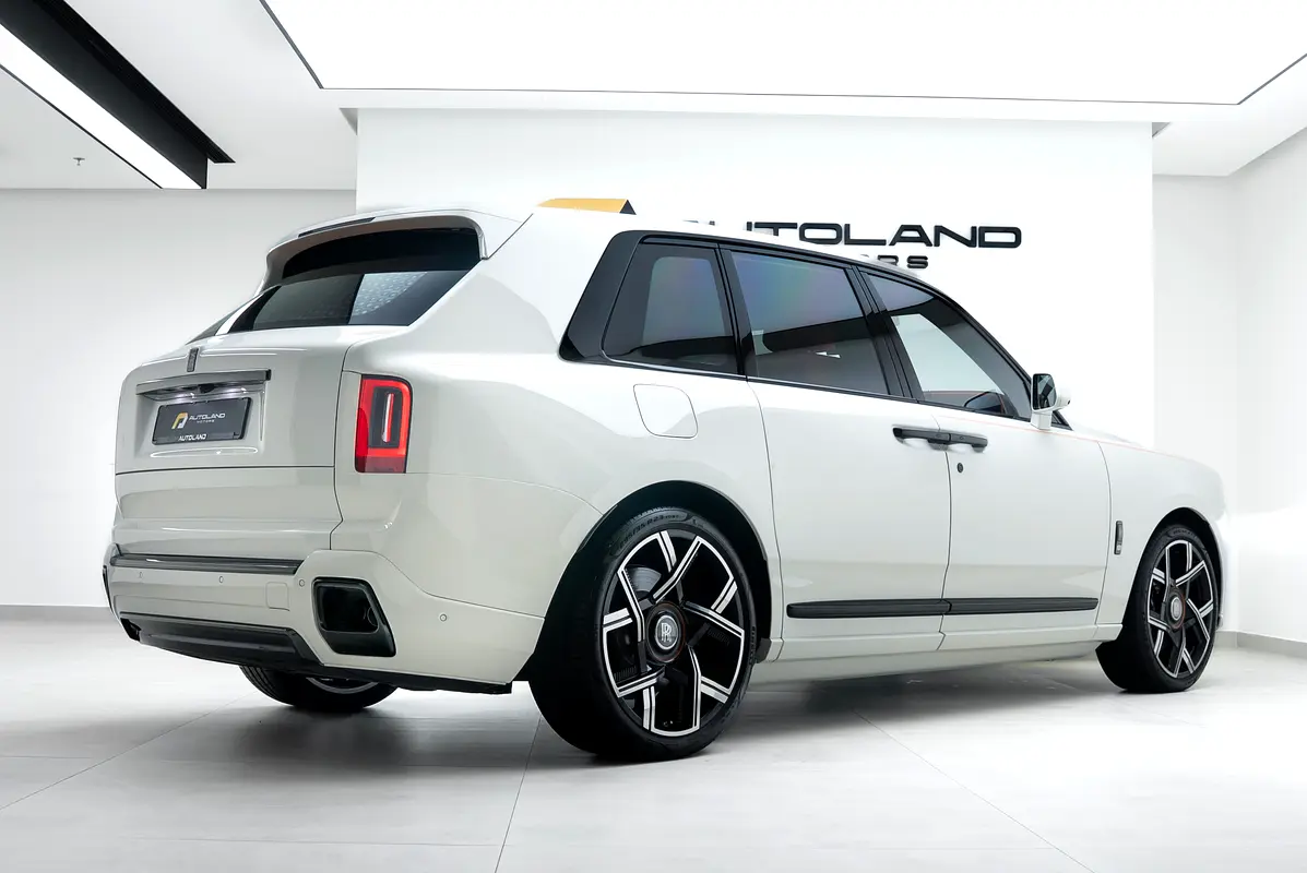 Rolls-Royce Cullinan, 2026 — фото 2 из 10