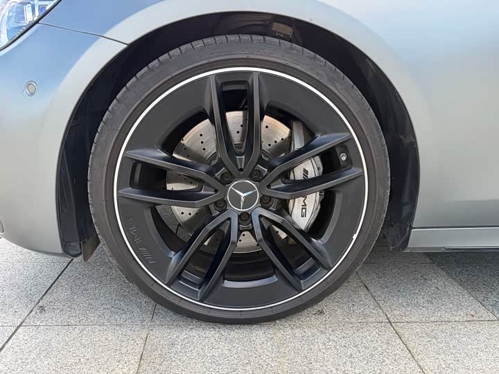 Mercedes-Benz E-Class AMG, 2022 — фото 7 из 9