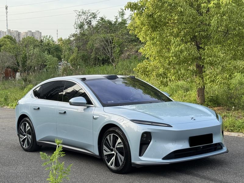 Nio ET5, 2022 — фото 3 из 12