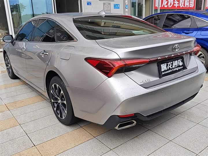 Toyota Avalon, 2022 — фото 9 из 9