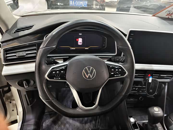 Volkswagen Tiguan L Pro, 2022 — фото 5 из 9