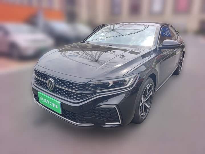 Volkswagen Passat, 2023 — фото 2 из 9