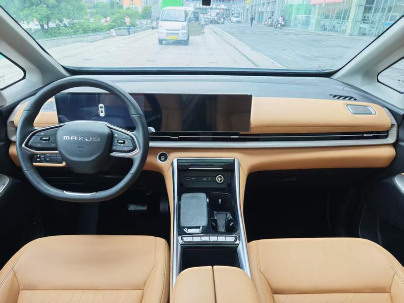 Maxus G50 Hybrid, 2024 — фото 8 из 12