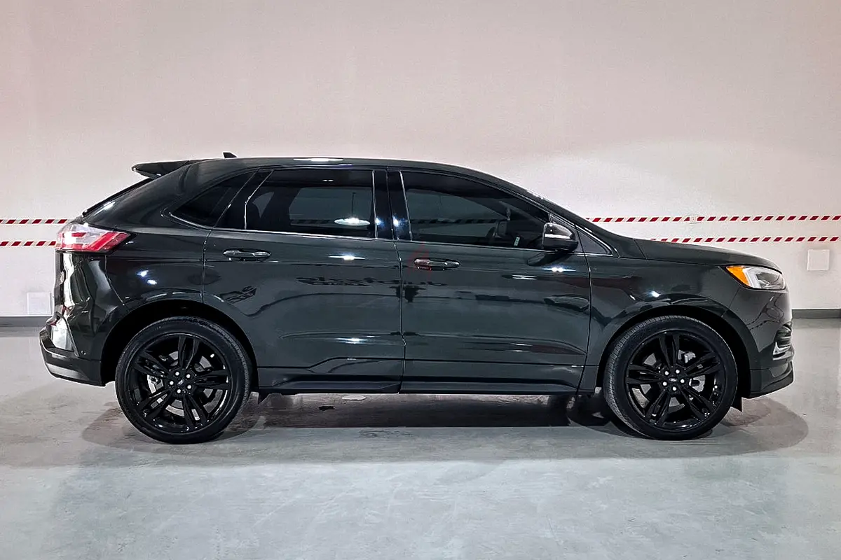 Ford Edge, 2023 — фото 4 из 10