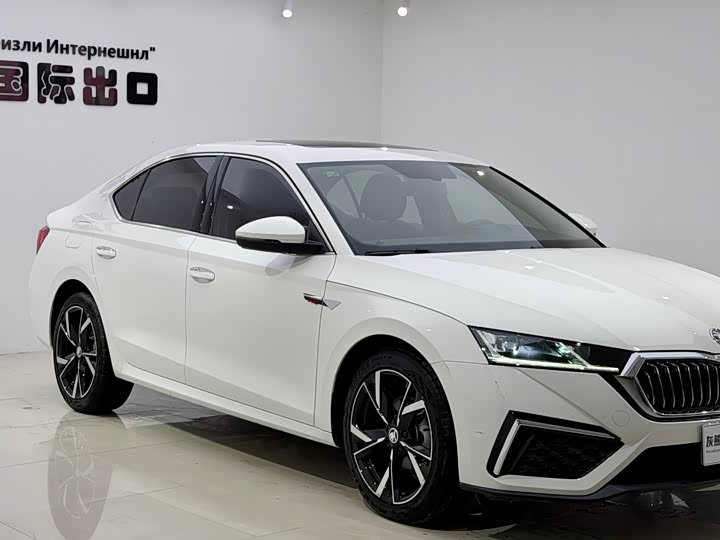Skoda Octavia Pro, 2021 — фото 3 из 9