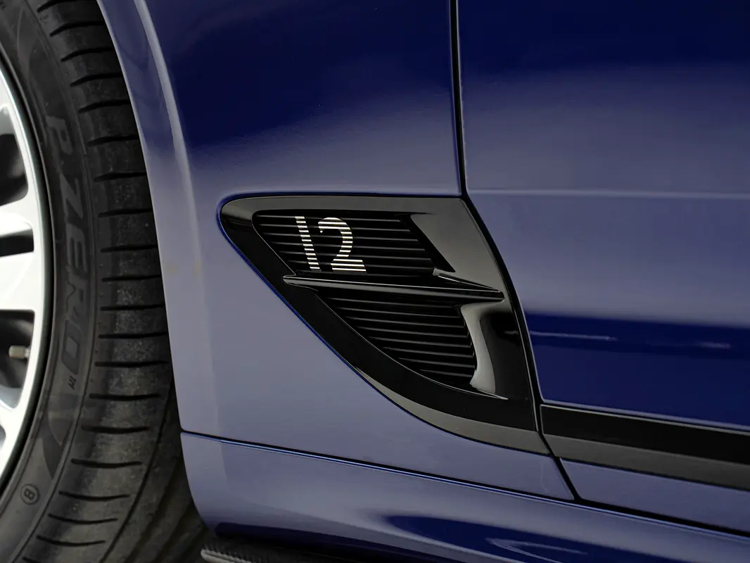 Bentley Continental, 2022 — фото 10 из 10
