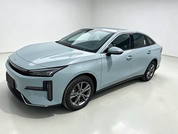 Geely Galaxy L6, 2024 — купить в Иванове под ключ