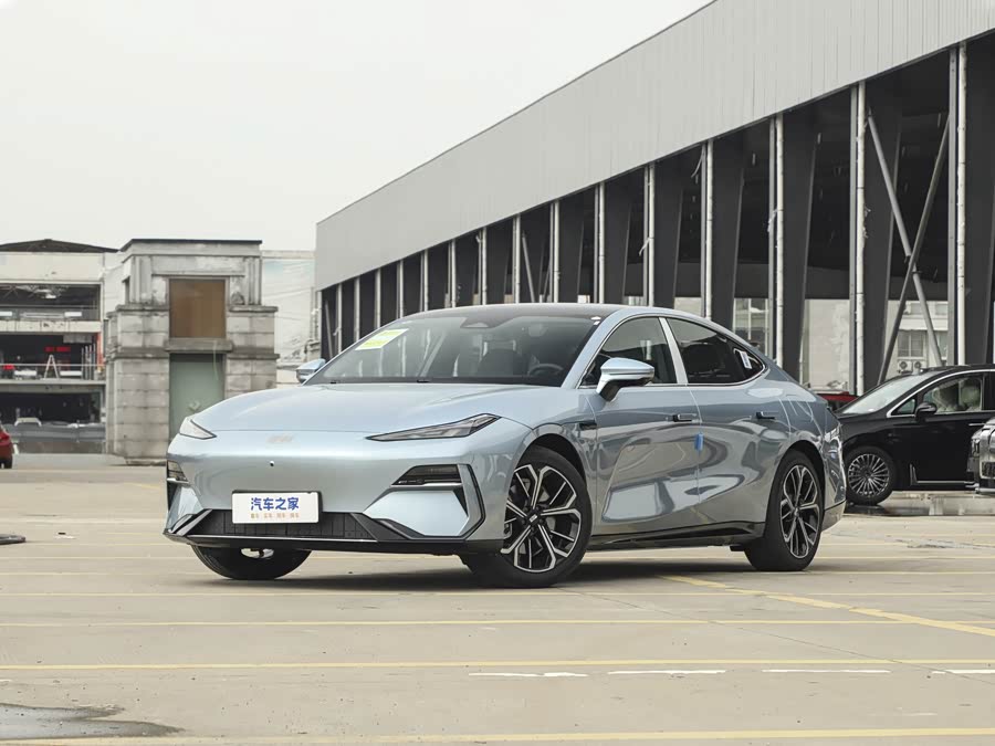 Geely Galaxy E8, 2026 — купить в Тольятти под ключ