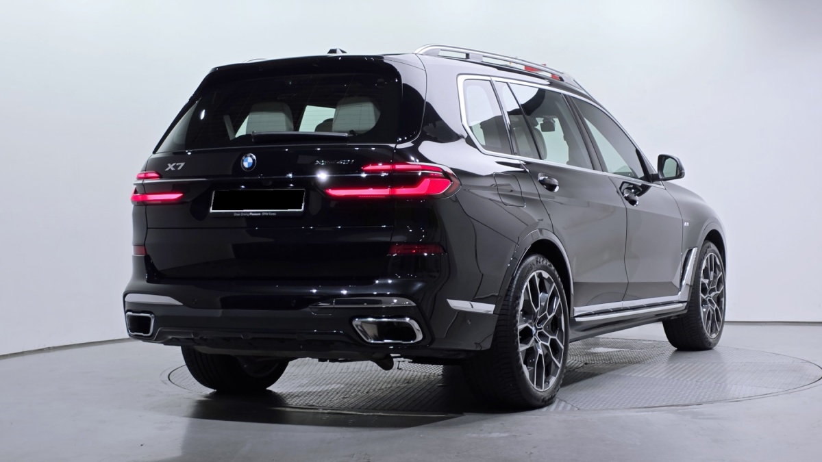 BMW X7, 2025 — фото 2 из 12