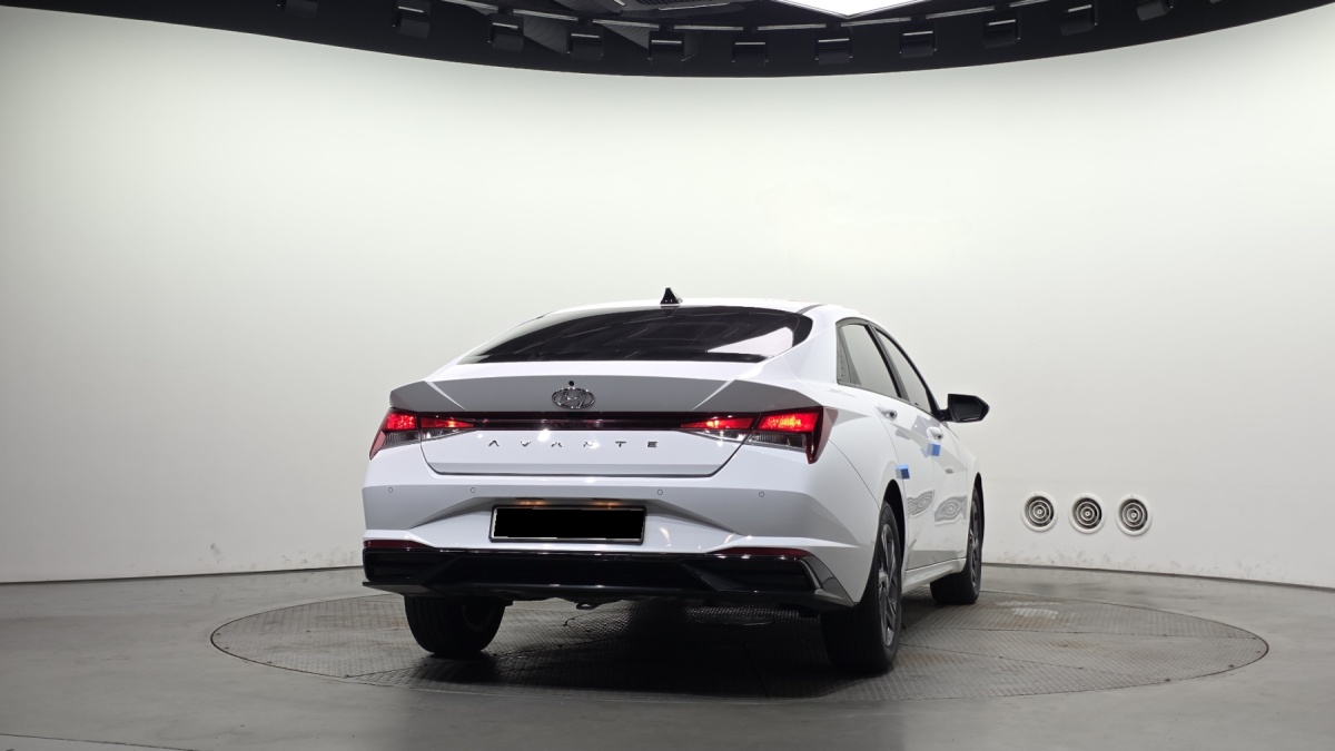 Hyundai Avante, 2022 — фото 4 из 12