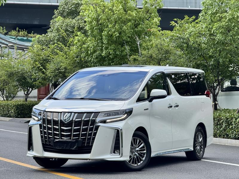 Toyota Alphard, 2022 — купить в Иванове под ключ