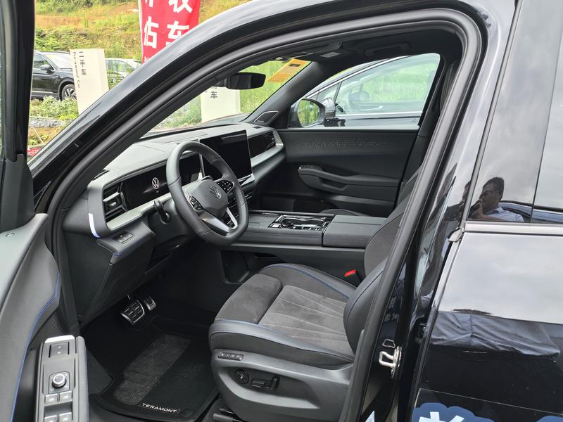 Volkswagen Teramont Pro, 2025 — фото 5 из 7