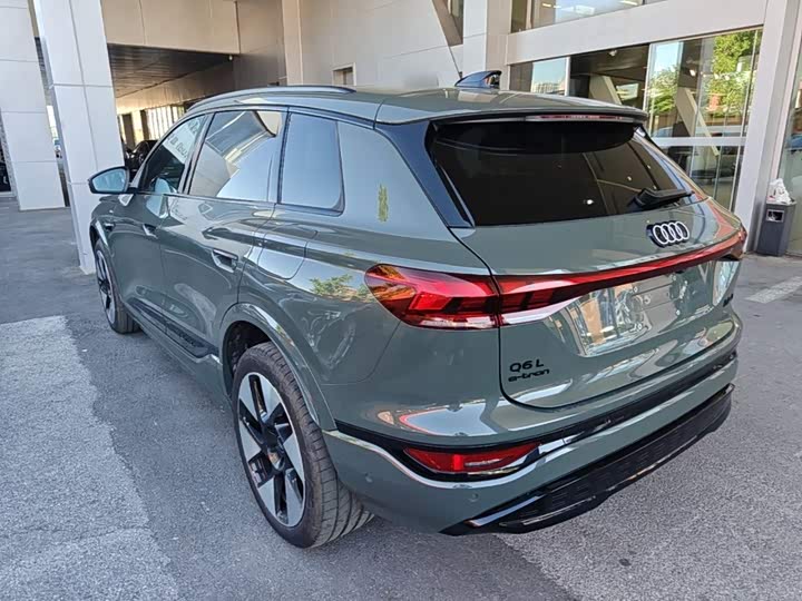 Audi Q6L e-tron, 2026 — фото 5 из 9