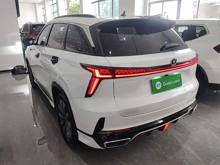 Changan CS75 Plus, 2023 — фото 5 из 9