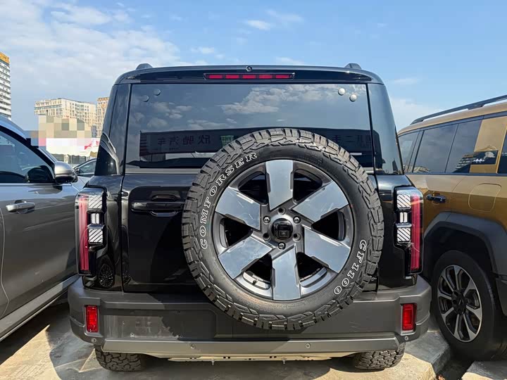 BAIC Beijing BJ40 Hybrid, 2025 — фото 9 из 9