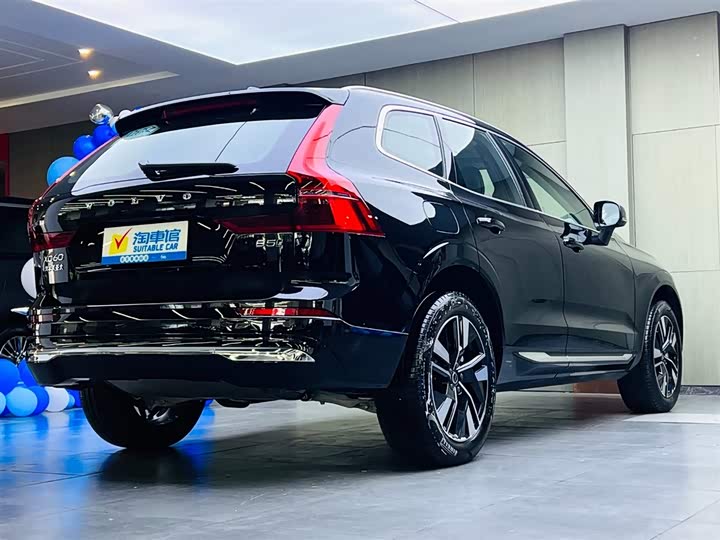 Volvo XC60, 2026 — фото 4 из 9