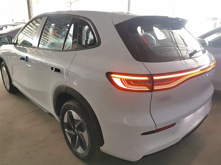 Geely Galaxy E5, 2026 — фото 5 из 9